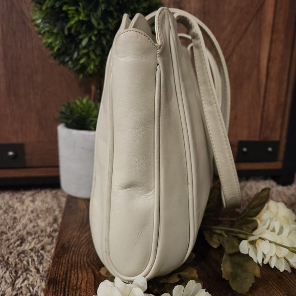 Italian Woodward & Lothrop Leather Handbag - Picture 10 of 12